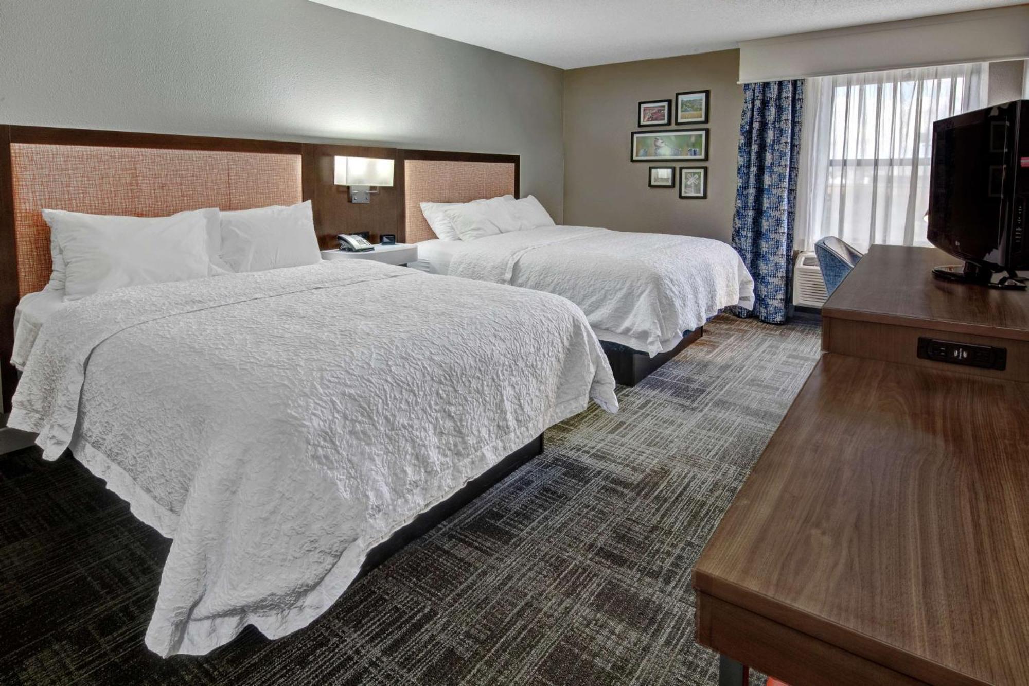 Hampton Inn Tullahoma Экстерьер фото