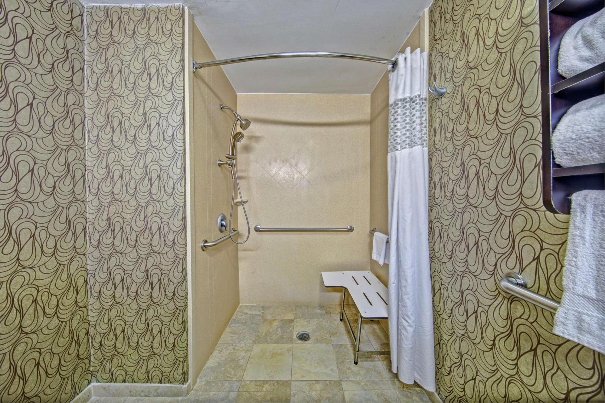 Hampton Inn Tullahoma Экстерьер фото