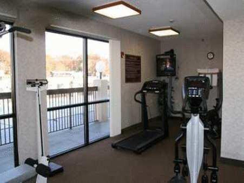 Hampton Inn Tullahoma Экстерьер фото